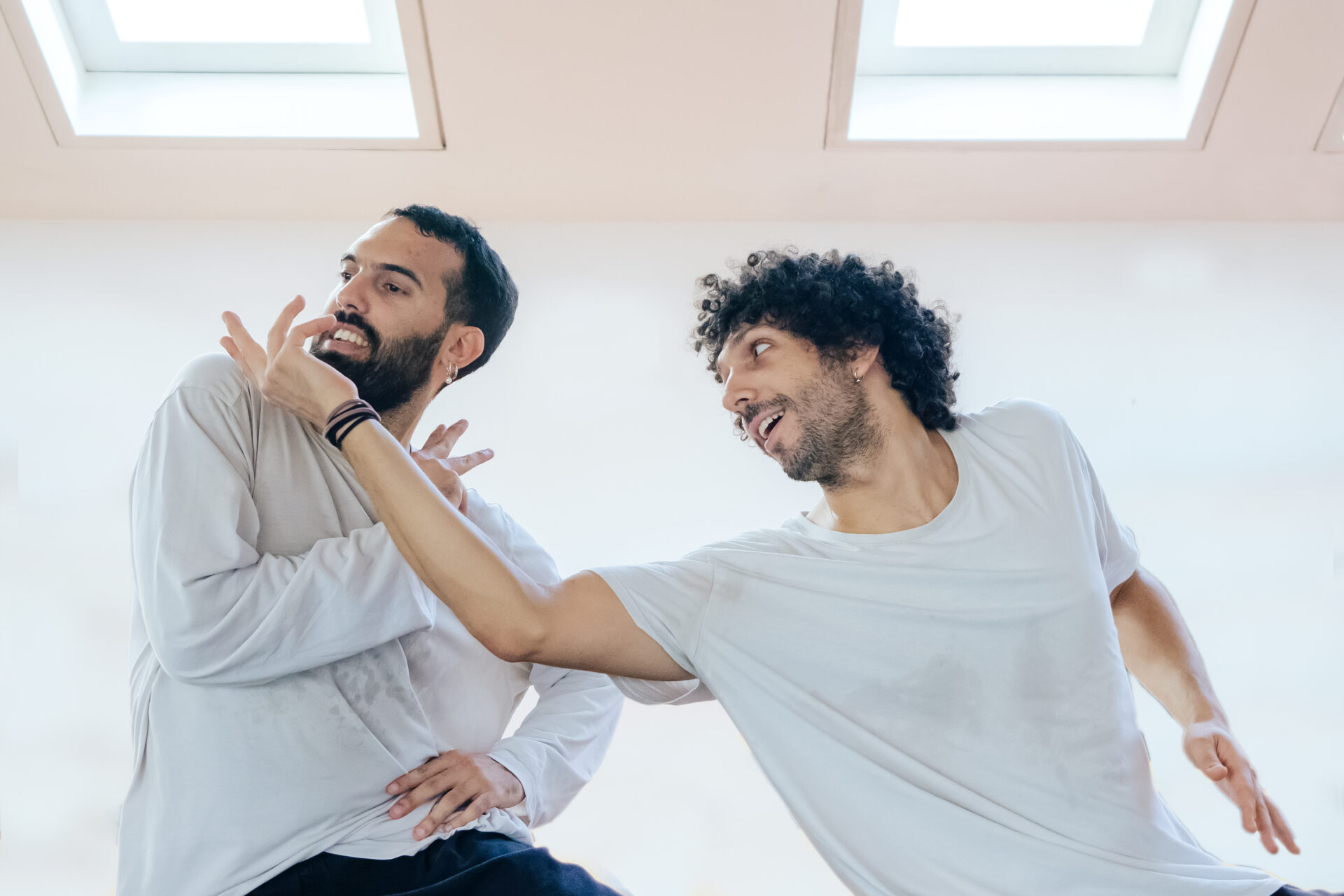 In anteprima a Reggio Emilia "The Fridas", nuova creazione della coreografa Sofia Nappi ispirata a Frida Kahlo. Venerdì 04.04 in Fonderia.