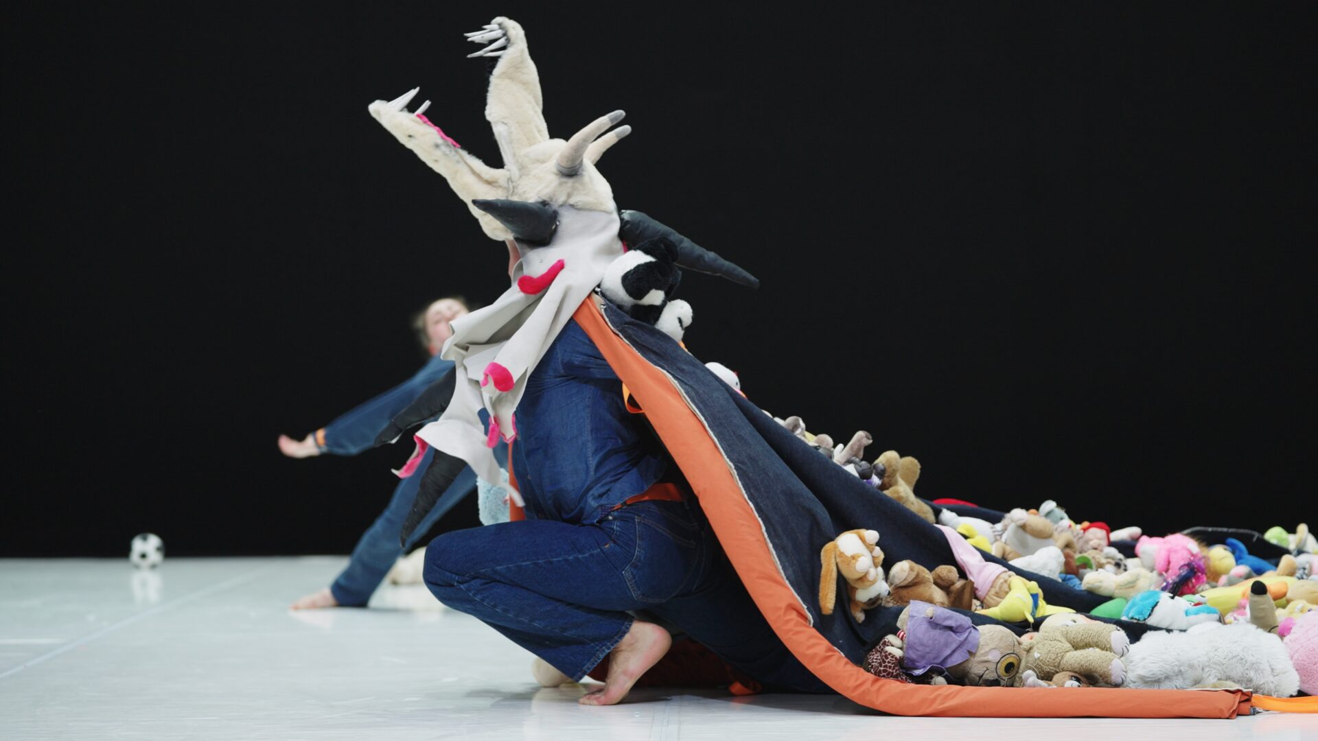 CCN Aterballetto – cor. Francesco Marilungo – ph. Valeria Civardi (2)