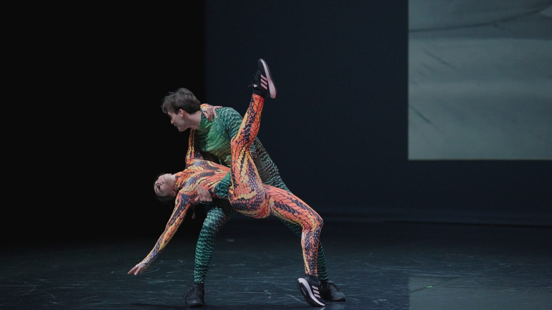 CCN Aterballetto – cor. Jacopo Jenna – ph. Valeria Civardi (10)